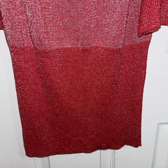 🦋Silver Glitter Sweater 🦋 2/15$ - Picture 6 of 8